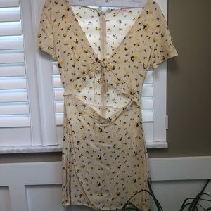 Pacsun/Lottie Moss yellow print tie front dress!